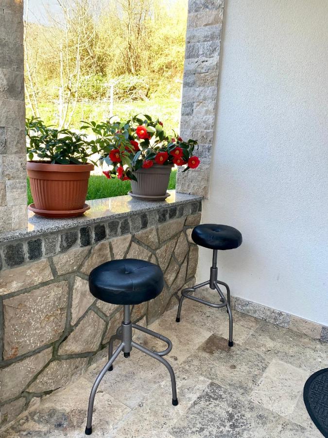 Markovic Village Apartments ウルツィニ エクステリア 写真