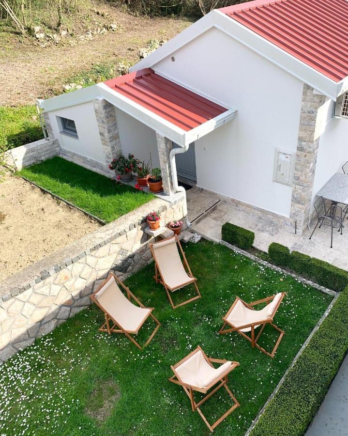 Markovic Village Apartments ウルツィニ エクステリア 写真